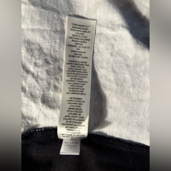 Chico’s | Zenergy Two-Toned Animal Print Raglan Black White Metallic Foil Tee(L) - Picture 5 of 6